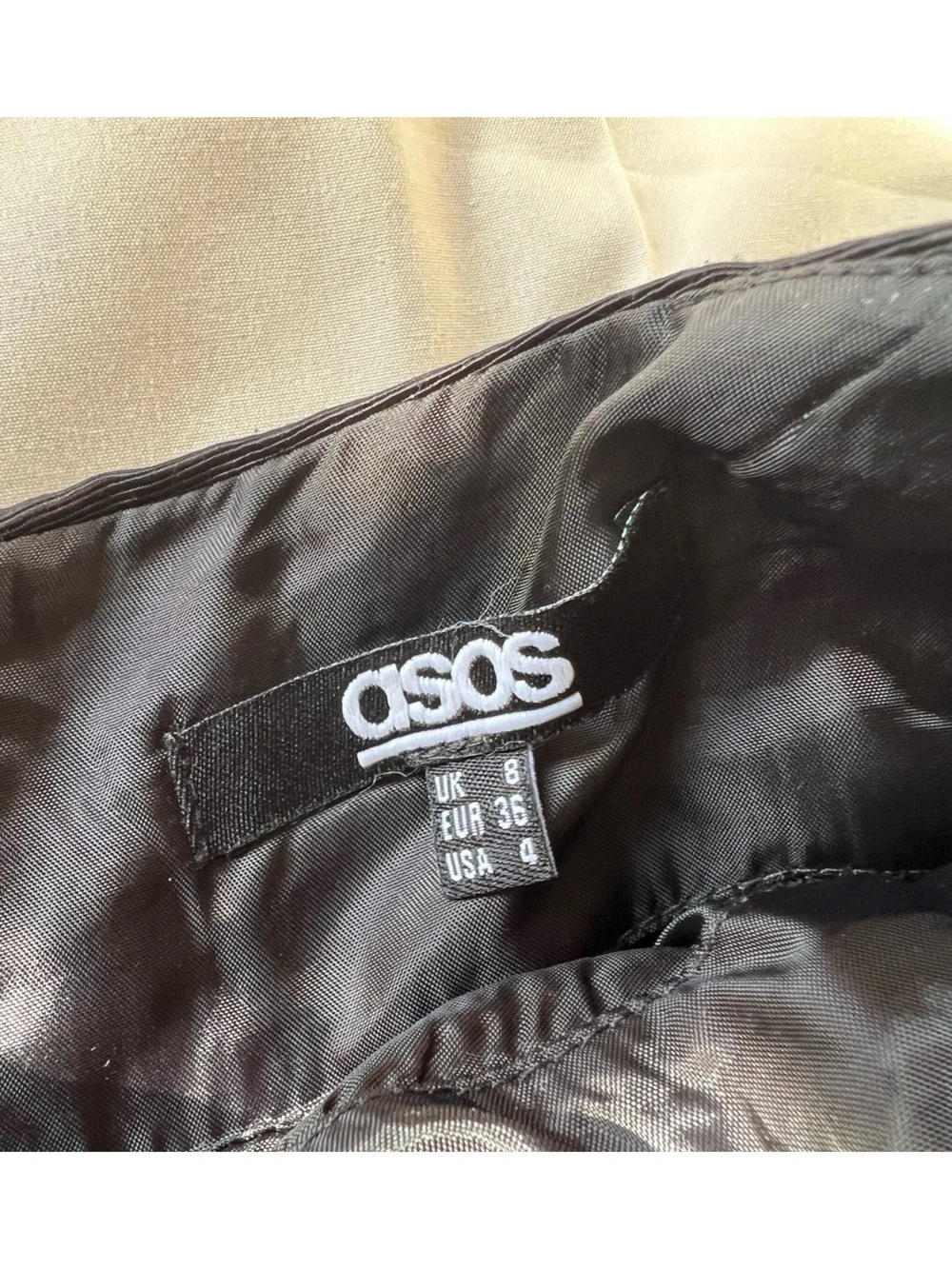 ASOS Women’s Black Bubble Skirt Size 4